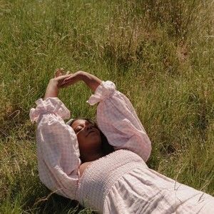 Meet your Posher, Leila